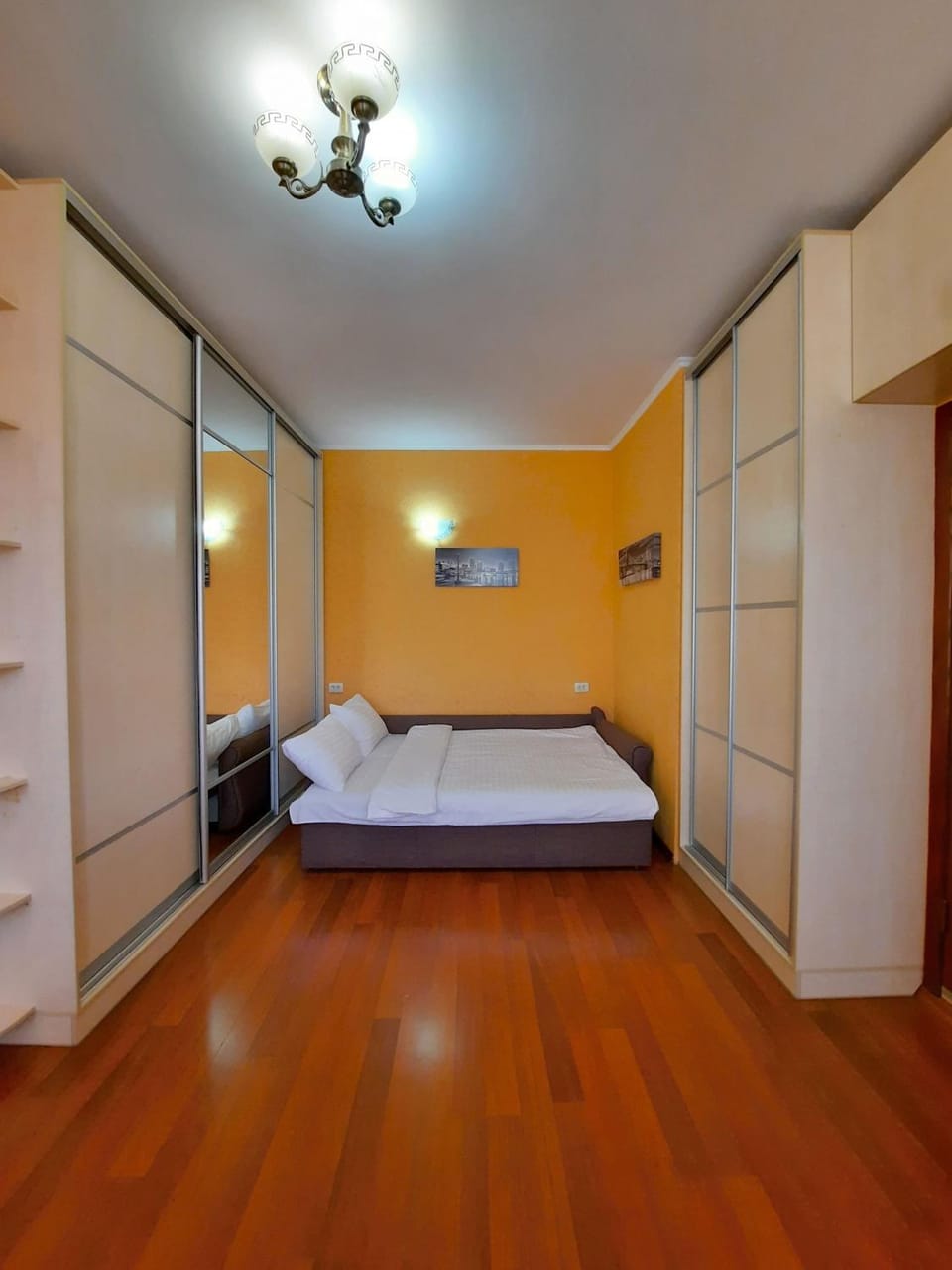 Bed, Photo of the whole room, Bedroom, wardrobe
