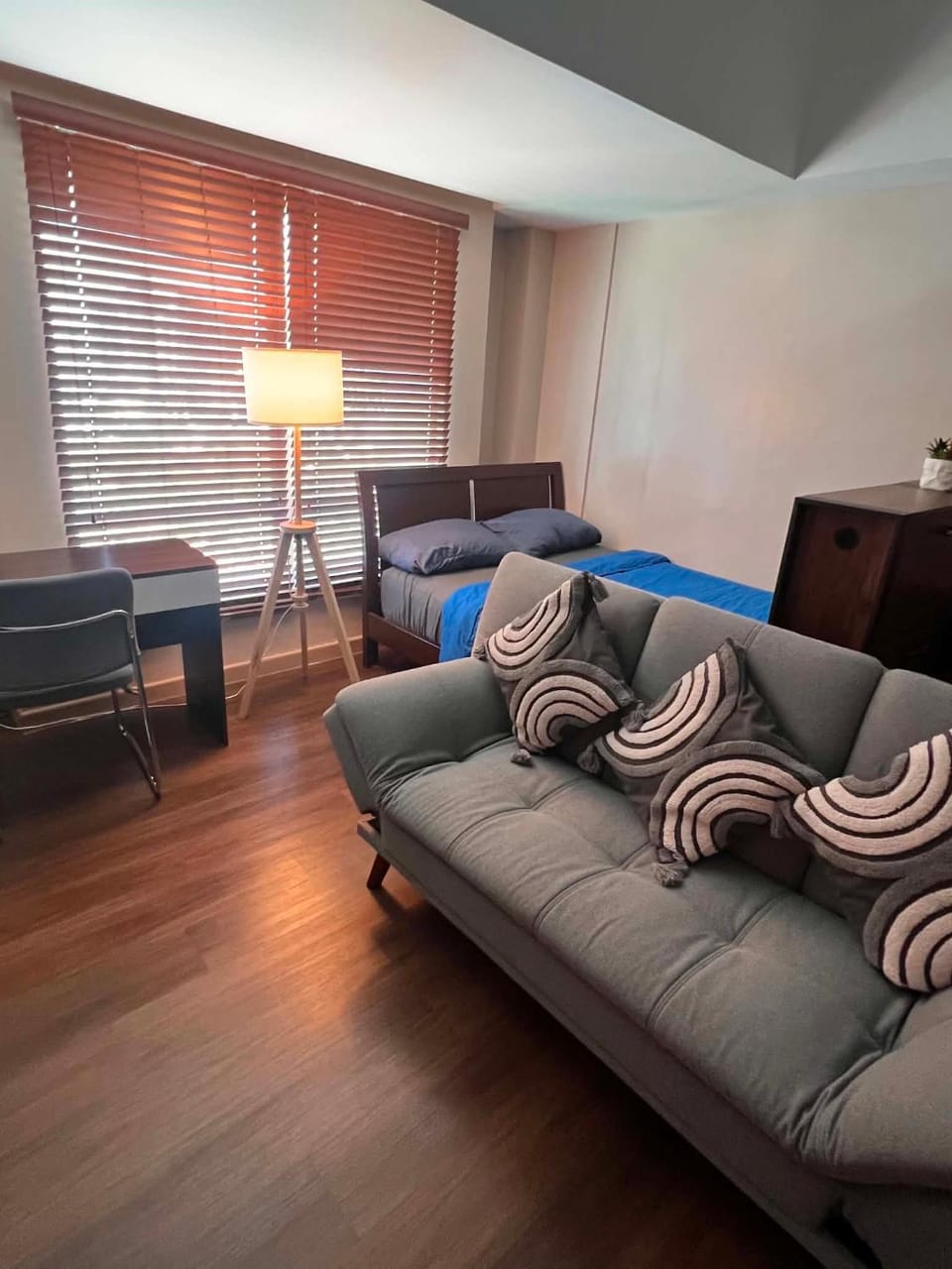 Lancaster Condo in Mandaluyong Near MRT Shaw Blvd Apartment hotel in Mandaluyong