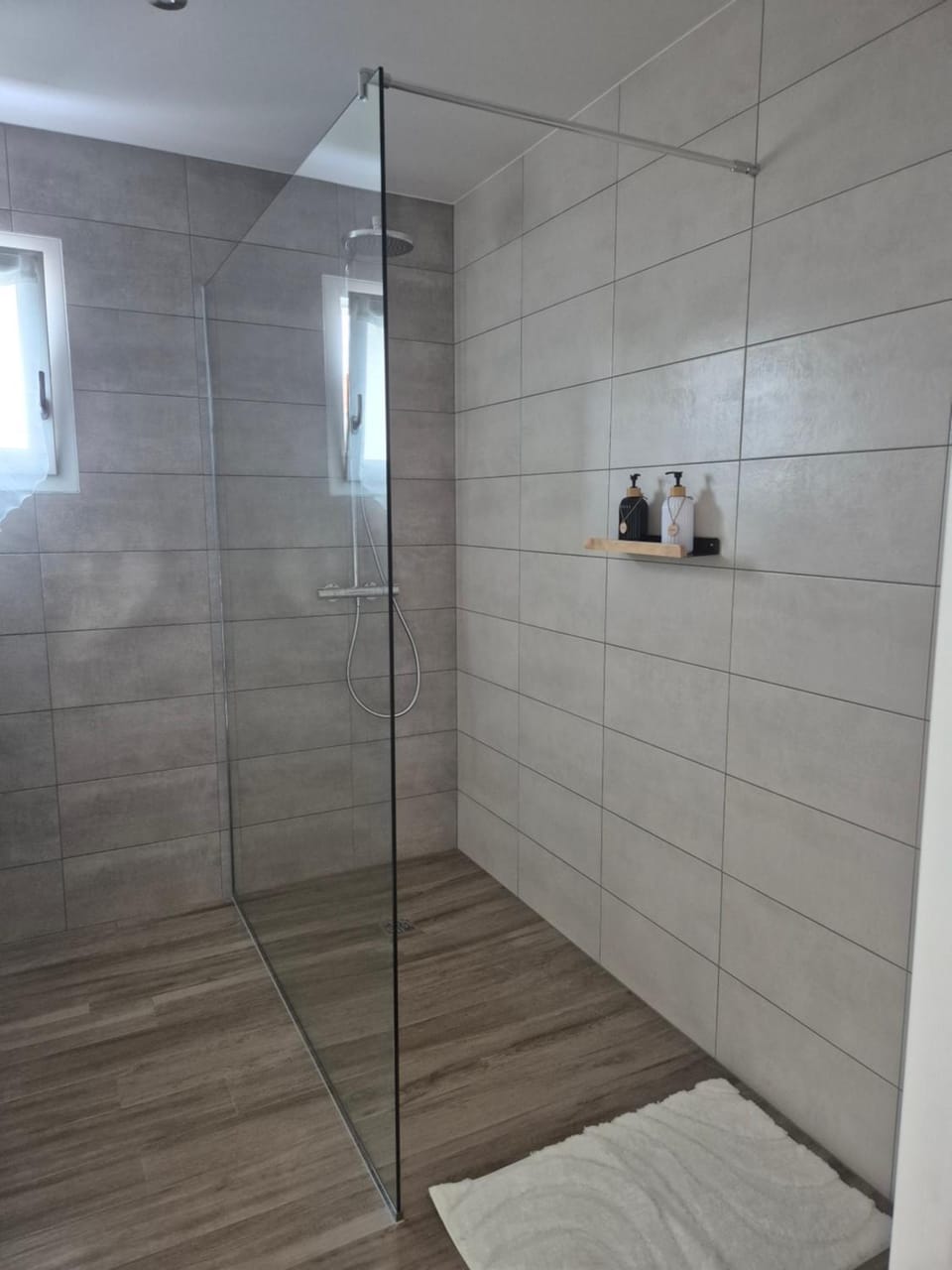 Gîte Un instant de rêve à Dorlisheim, piscine intérieure chauffée, sauna Villa in Grand Est