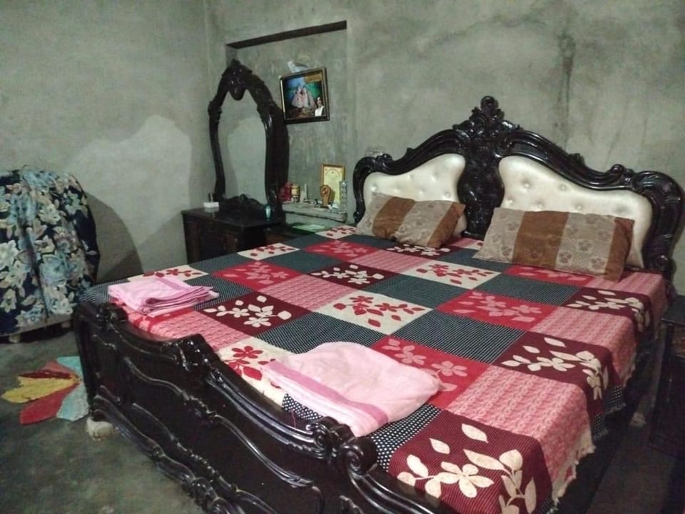 Raghunandan Homestay Vacation rental in Uttar Pradesh