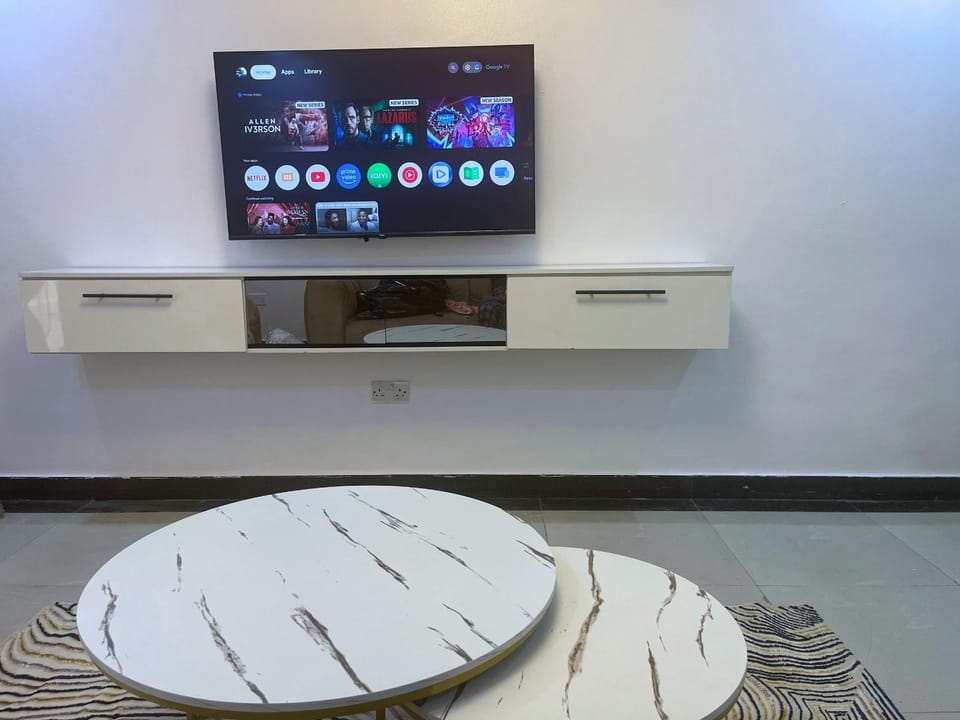 TV and multimedia, Evening entertainment