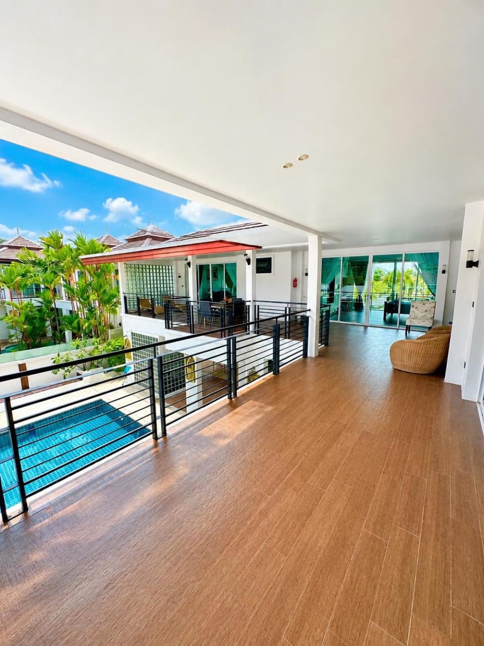 The White House Kamala II Villa in Kamala