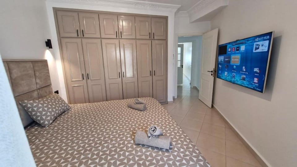 North Cozy Stays Modern 3 Chambres Appartement à Tanger Centre ville Apartment in Tangier