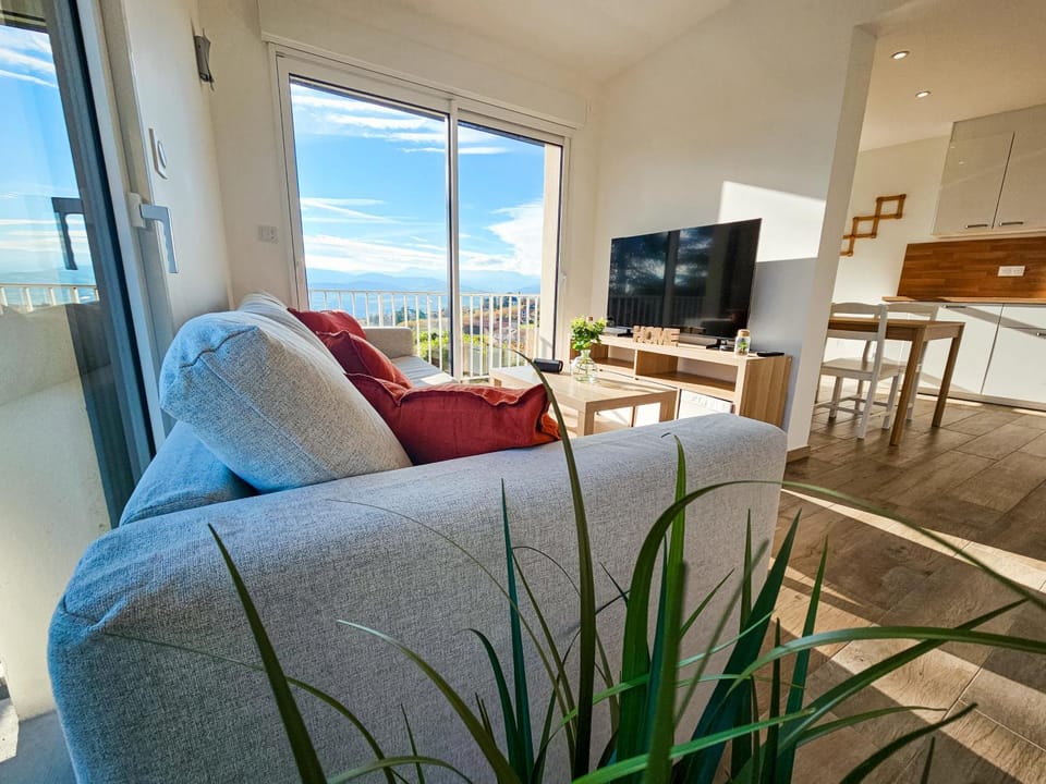 Maison - Saint-Martin La Plaine - Loire House in Auvergne-Rhône-Alpes