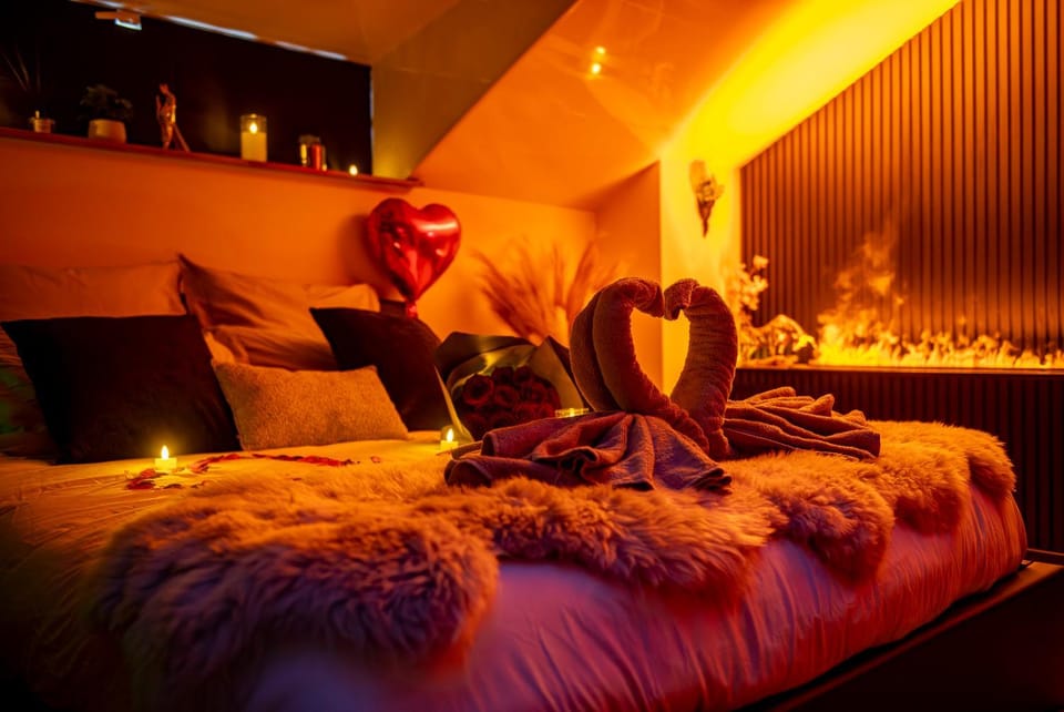 Love Room Serenity Suite Bed and Breakfast in Montbéliard