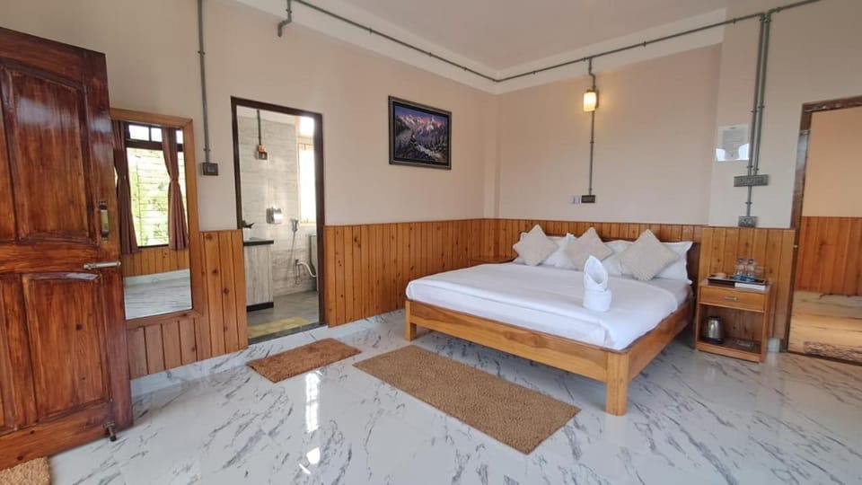 Bed, Photo of the whole room, Bedroom, towels, wardrobe