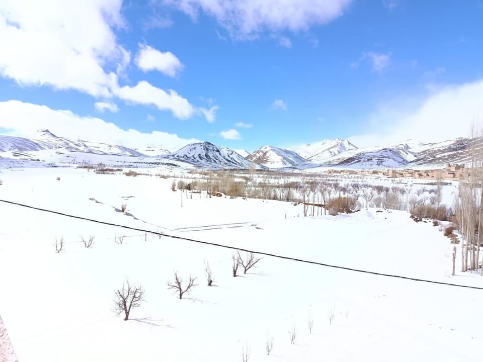 Natural landscape, Winter, Balcony/Terrace, Mountain view