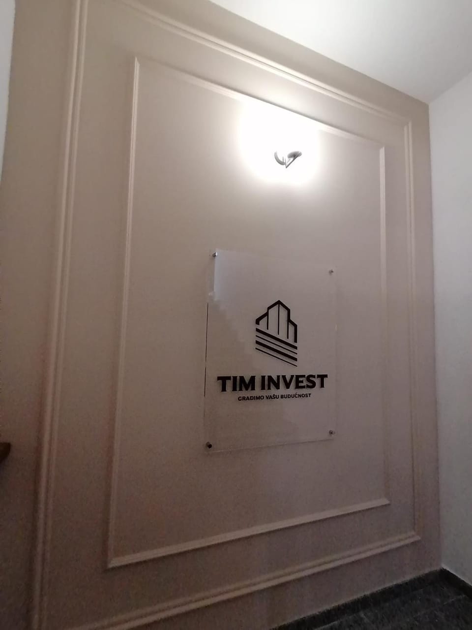 Property building, Text overlay