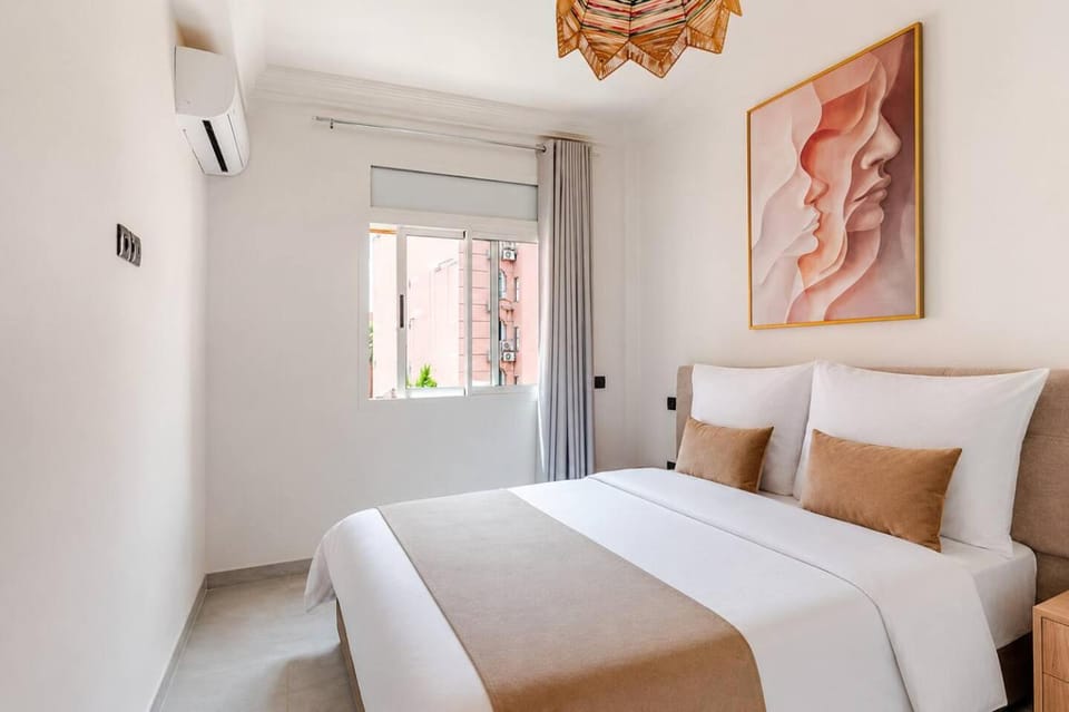 Bed, Bedroom, air conditioner
