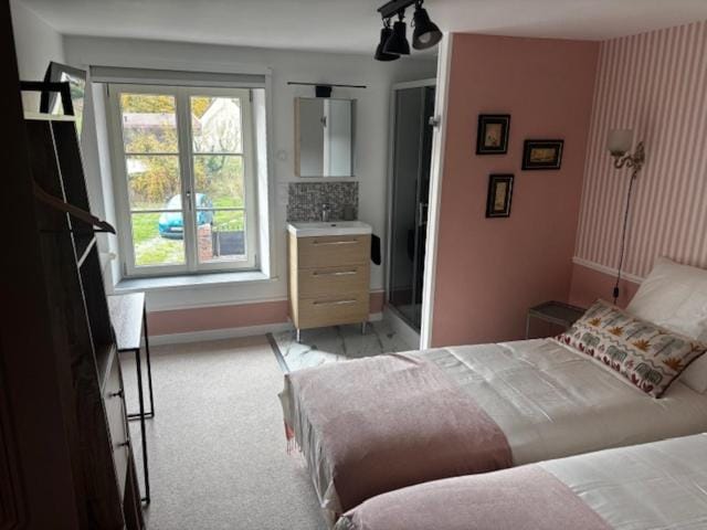 Auberge Maillebois chambre Lou Bed and Breakfast in Centre-Val de Loire
