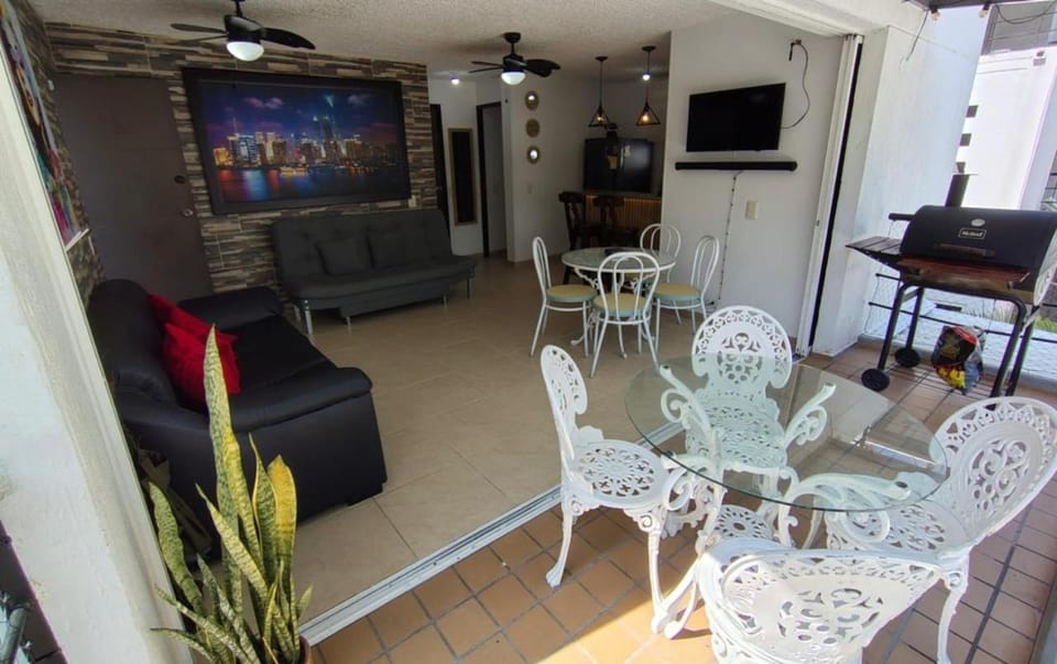 Apartasol por días en condominio ciudadela Santa Fe de Antioquia Apartment in Santa Fe de Antioquia