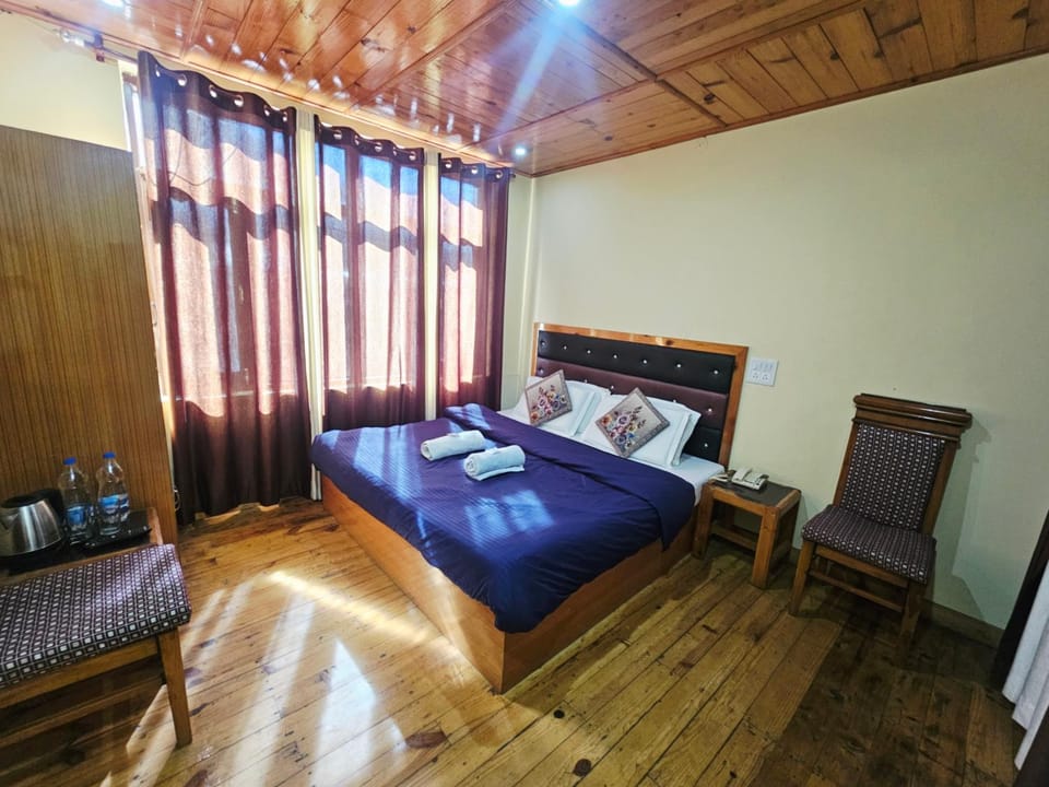 Bed, Coffee/tea facilities, Photo of the whole room, Bedroom