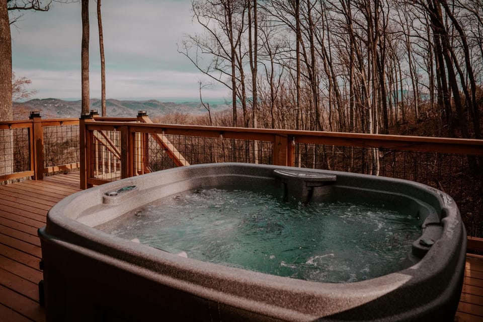 Hot Tub, Mountain view