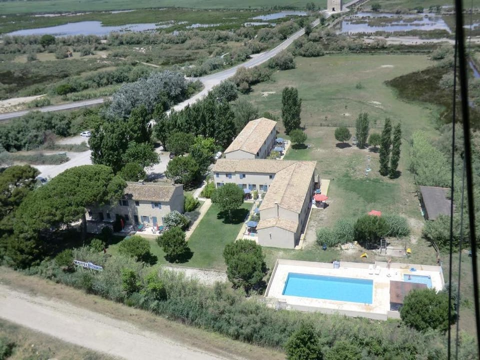 Maisonnette tout confort dans mas camarguais House in Aigues-Mortes