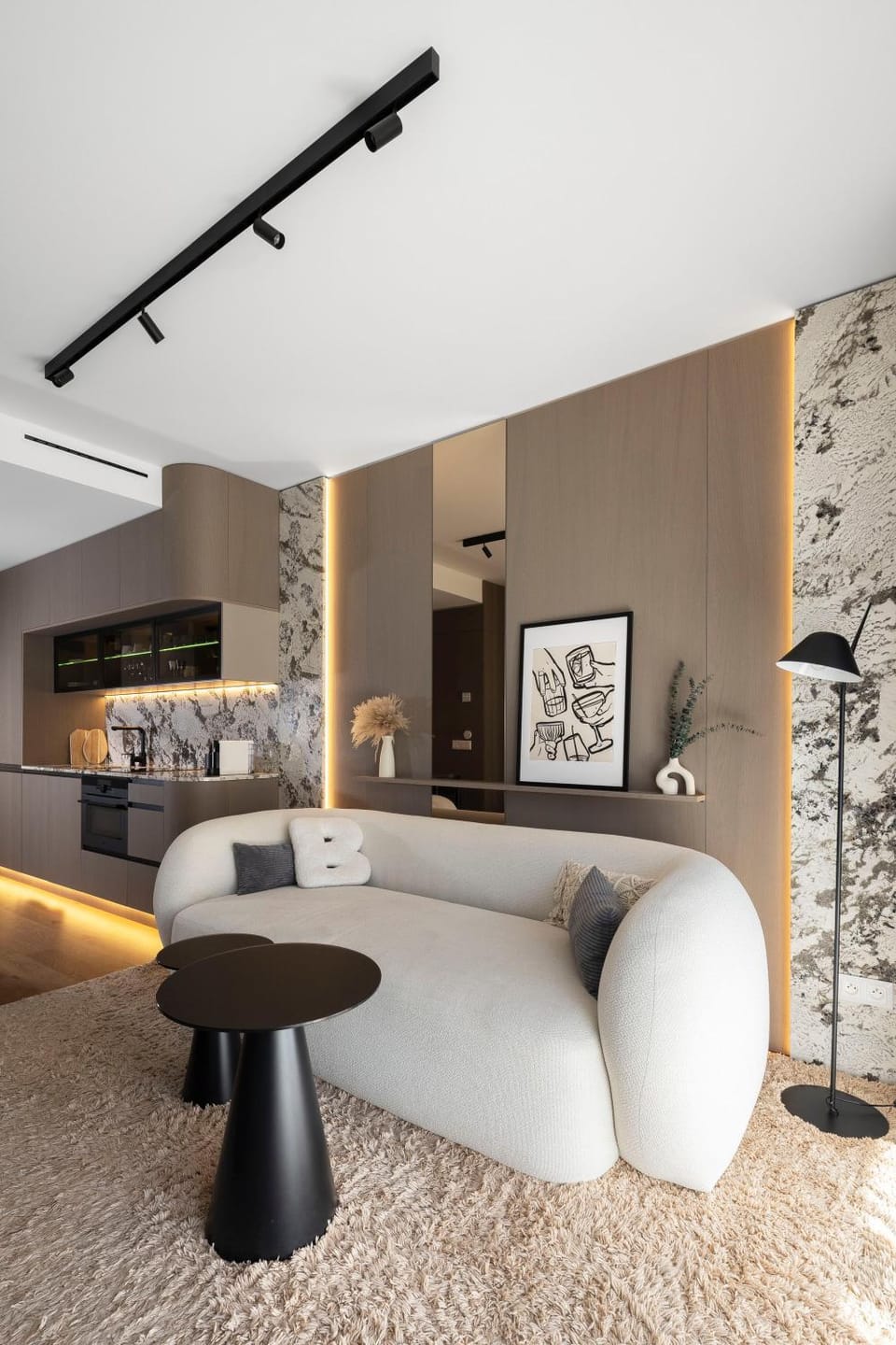 BOHÉME-City Center-Castle-Riverside-Self check-in-Aircondition Apartment in Bratislava