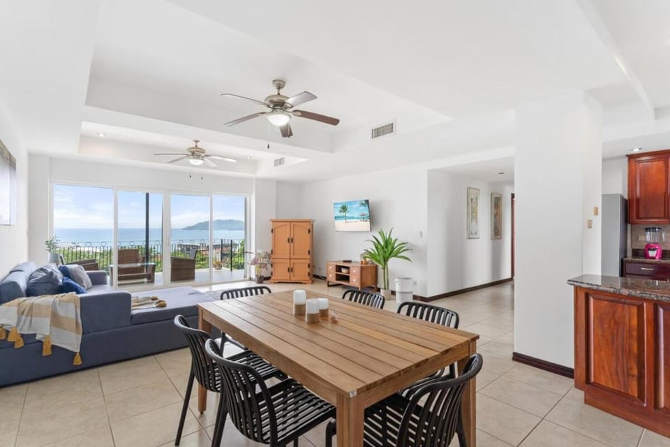 Mir3 Tamarindo 2BR Ocean View Retreat Apartment in Tamarindo