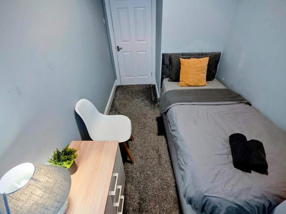Union Palace, Free Parking Apartment in England