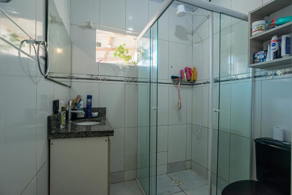 Férias a 100m do mar e 10 minutos do Beto Carreiro House in Penha