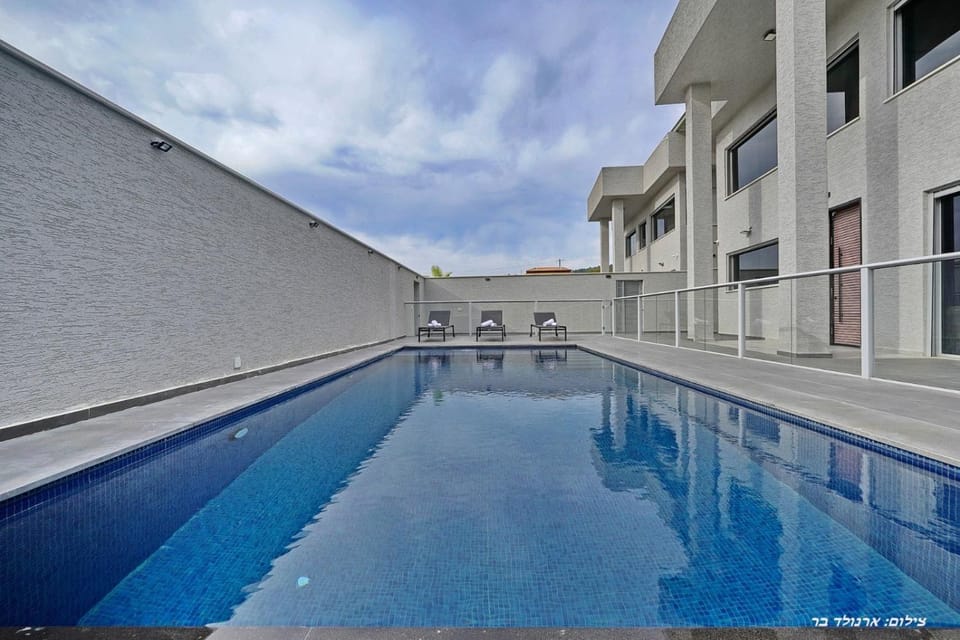 וילות היוקרה עידן הנוף ואחוזת אסתובן Villa in North District