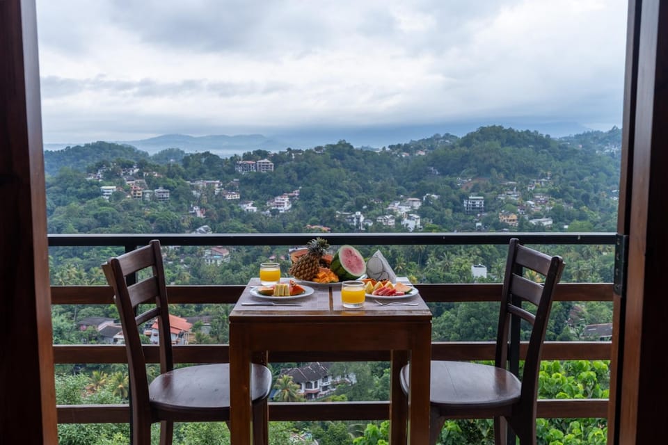 Balcony/Terrace, Dining area