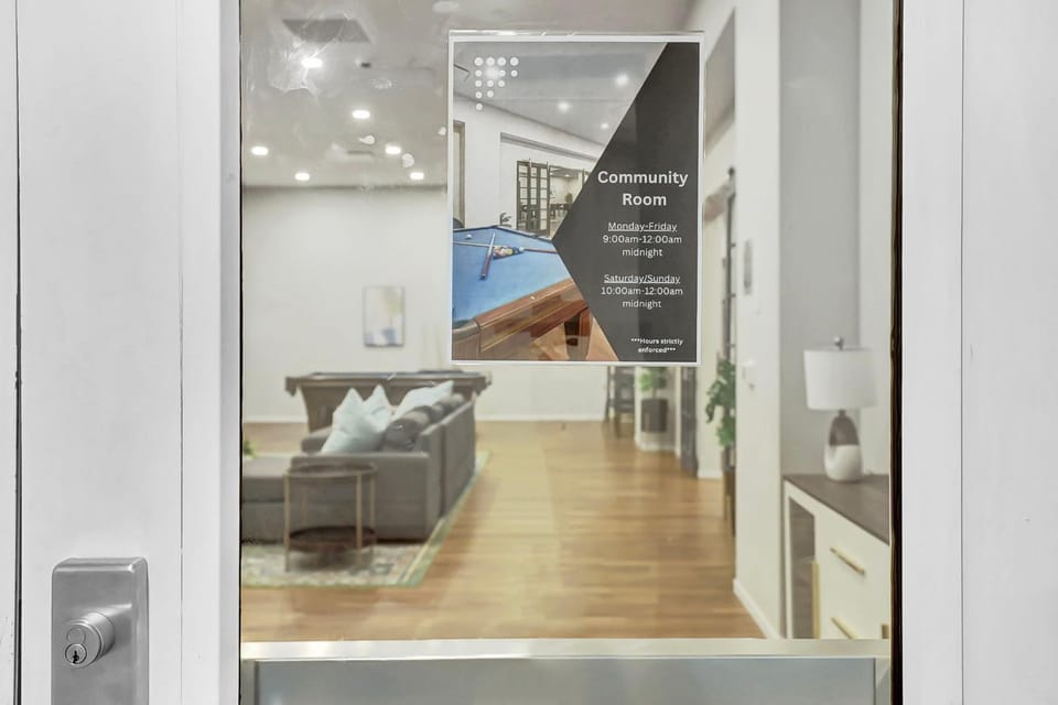 Communal lounge/ TV room, Game Room