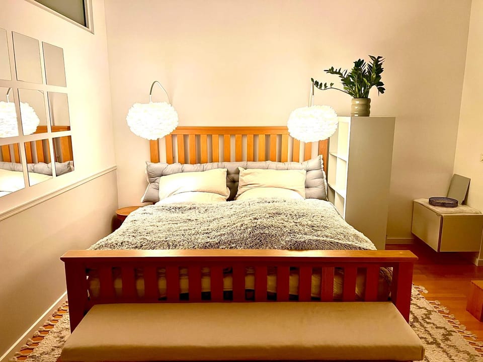 Bed, Bedroom