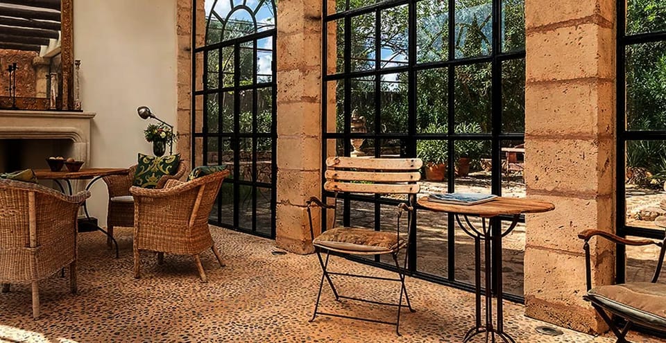 Patio, Day, Garden, Seating area, Garden view