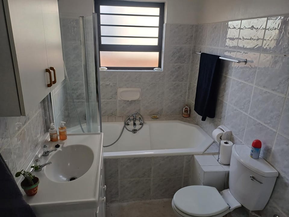 Greens Golf Course Apartment Apartment in Cape Town