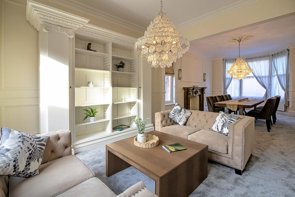 Living room, Lounge or bar