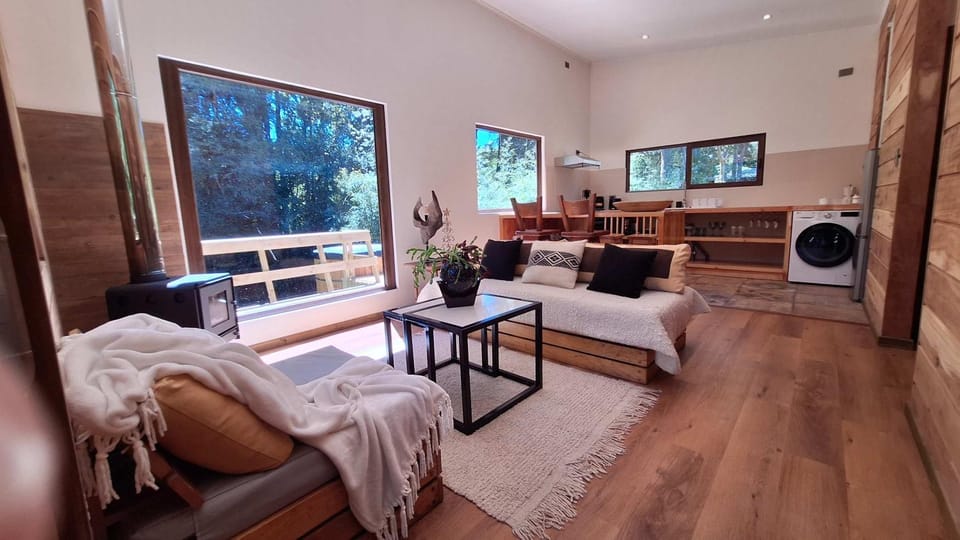 Cabaña Ciprés - Tinaja junto al río, BBQ y WiFi House in Araucania, Chile
