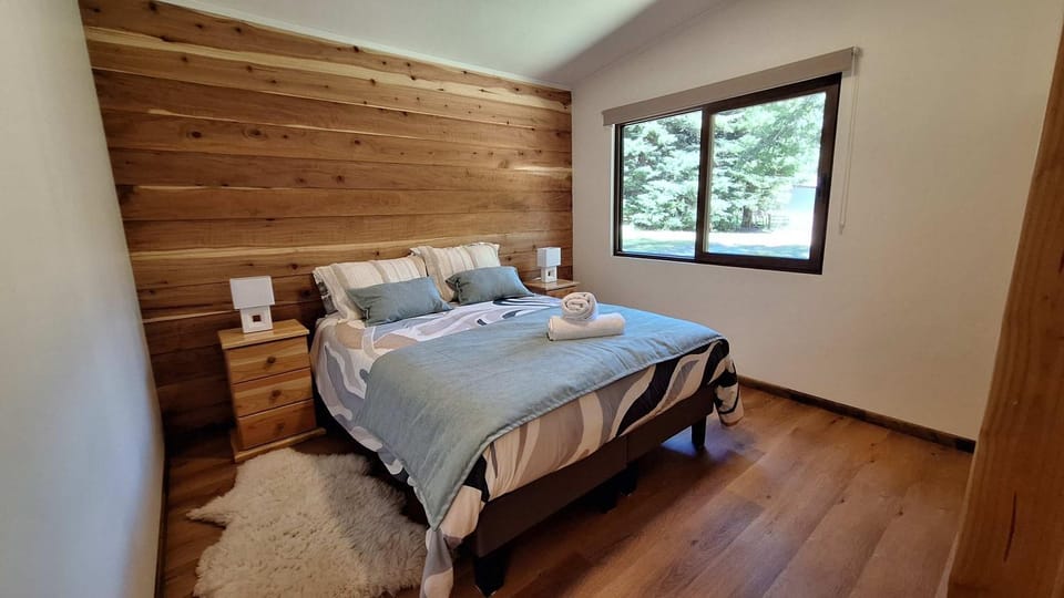 Cabaña Ciprés - Tinaja junto al río, BBQ y WiFi House in Araucania, Chile