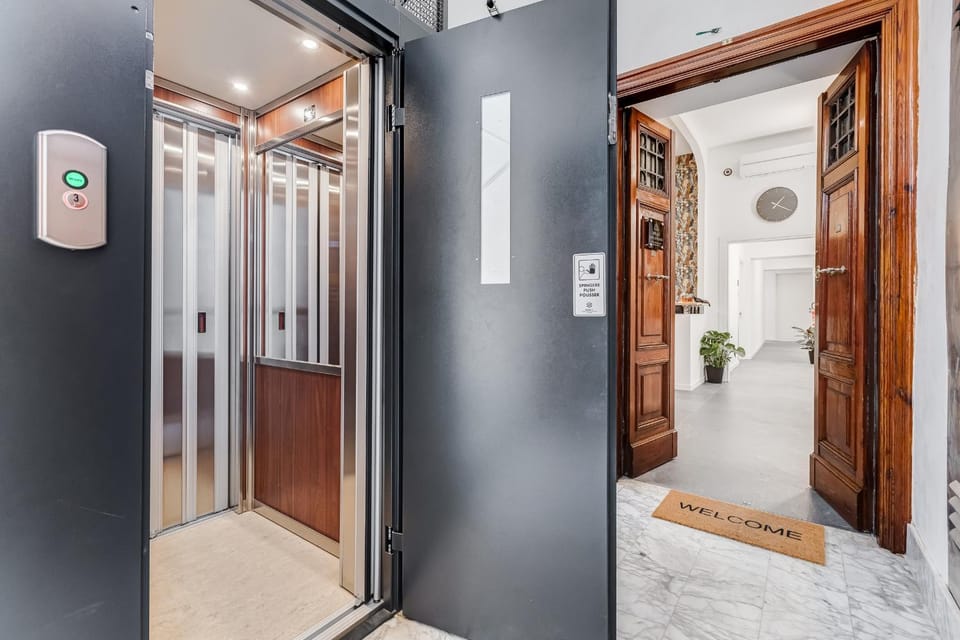 elevator