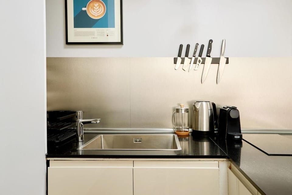 Loods - RDC G Apartment in Paris