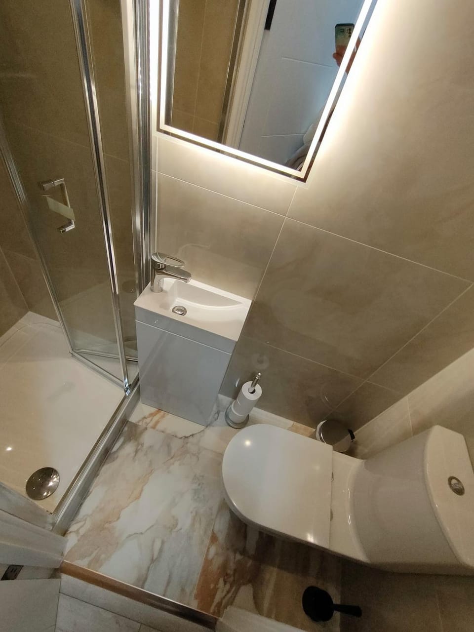 Shower, Toilet, Bathroom