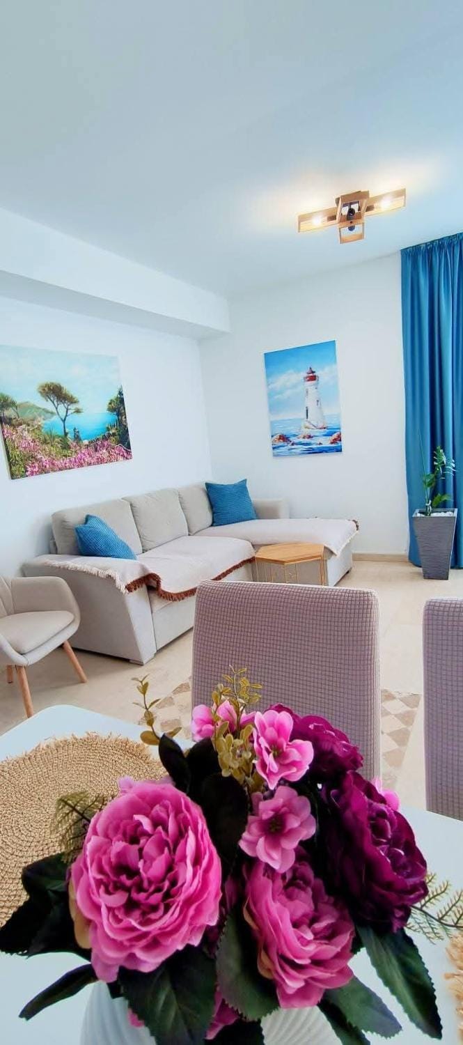 Coral Beach Apartment Mamaia Nord Apartment in Constanța County