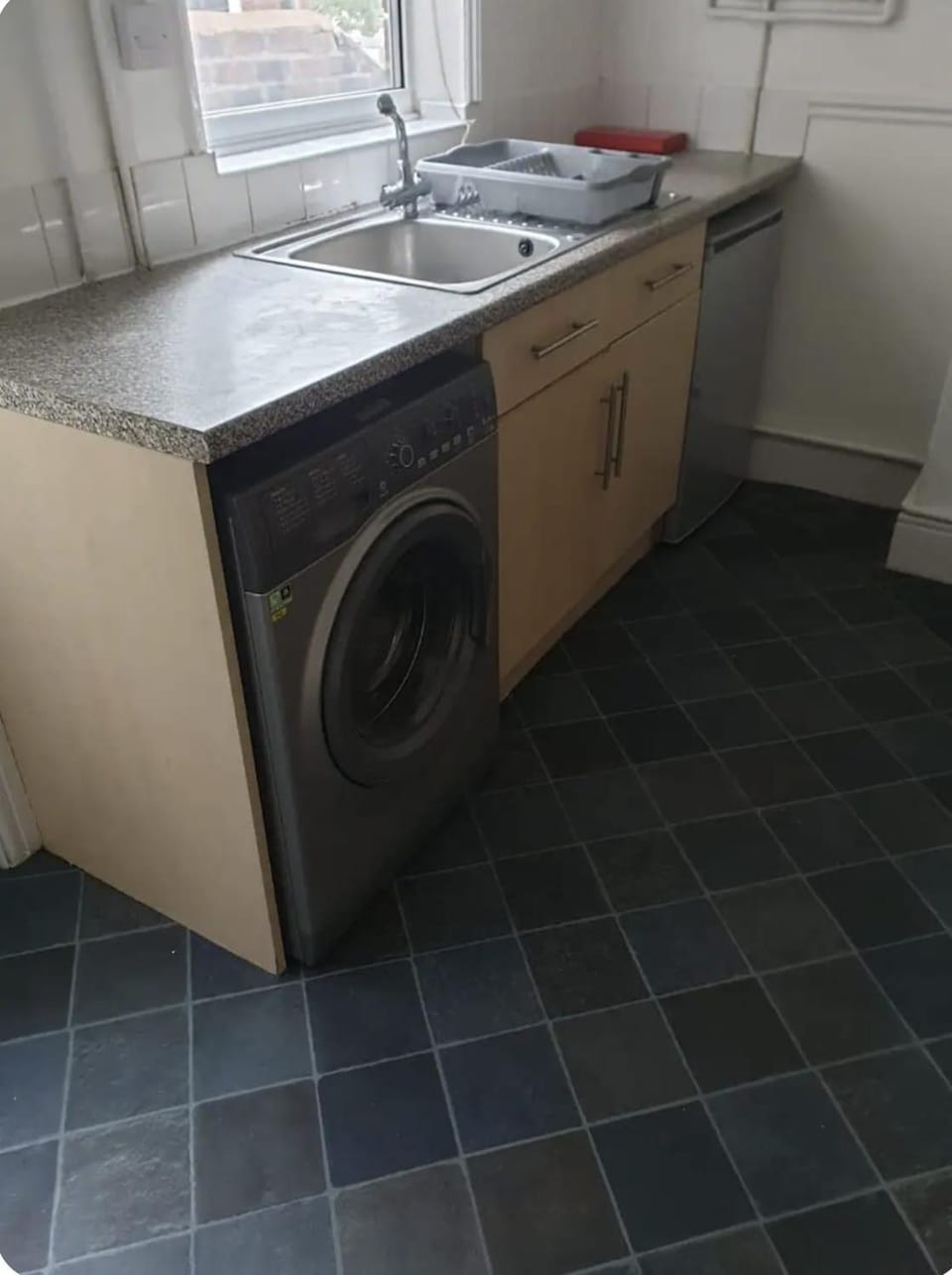 Kitchen or kitchenette, Kitchen or kitchenette