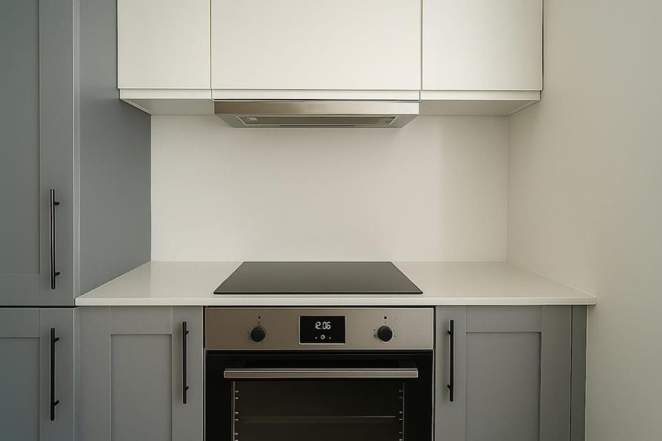 Euston, Russel Square, Kings Cross Designer's Stay Apartment in London Borough of Islington
