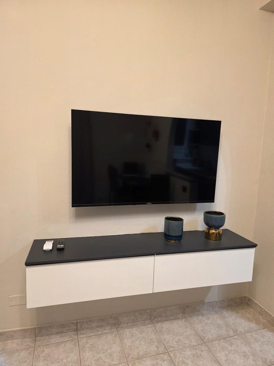 Communal lounge/ TV room, TV and multimedia, Evening entertainment