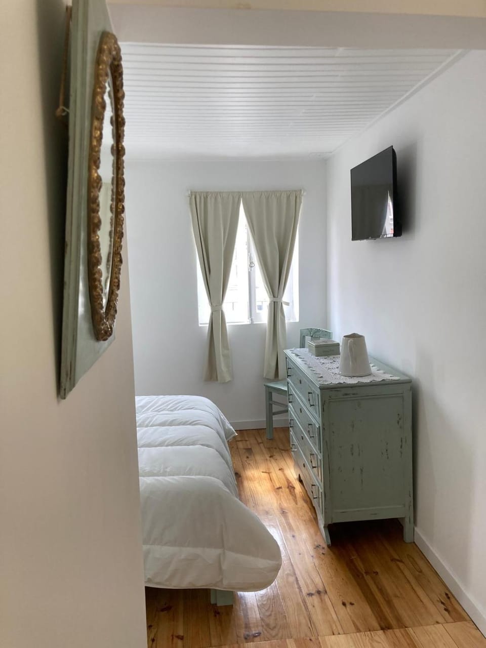 TV and multimedia, Bedroom