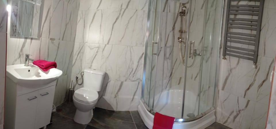 Noclegi W Sadzie Apartment in Lesser Poland Voivodeship