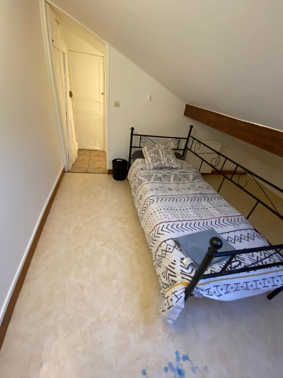 Cénoslocs Aulnay for 6-7 people close to CDG Apartment in Île-de-France