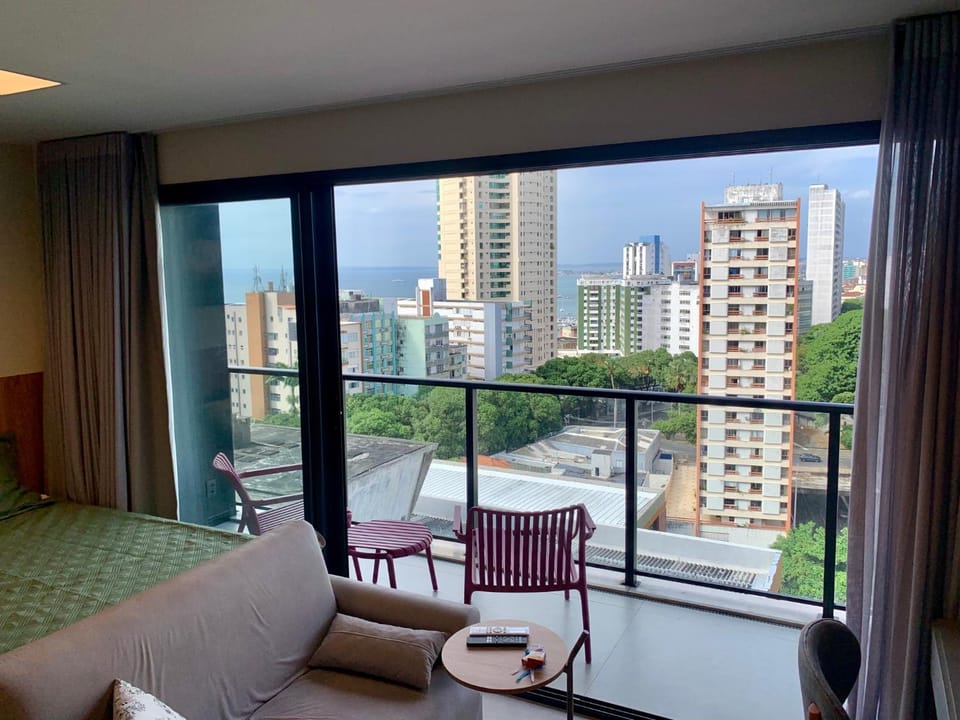 View (from property/room), Balcony/Terrace, City view, Sea view