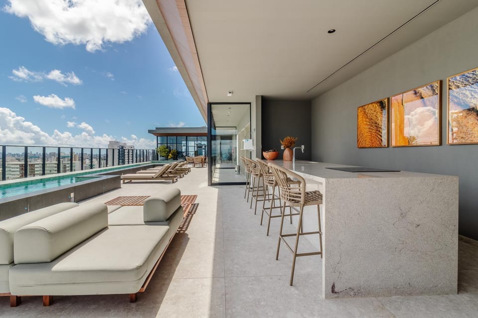 Communal lounge/ TV room, Balcony/Terrace, Kitchen or kitchenette, Lounge or bar, Spa and wellness centre/facilities