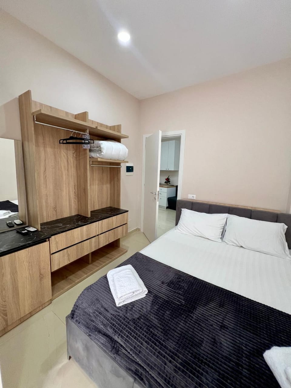 Seven Skys rooms Apartment in Tirana County, Albania