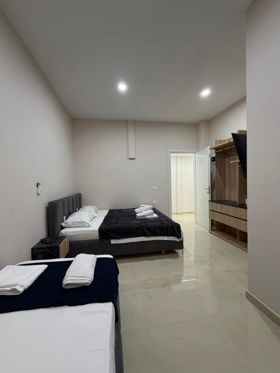 Seven Skys rooms Apartment in Tirana County, Albania