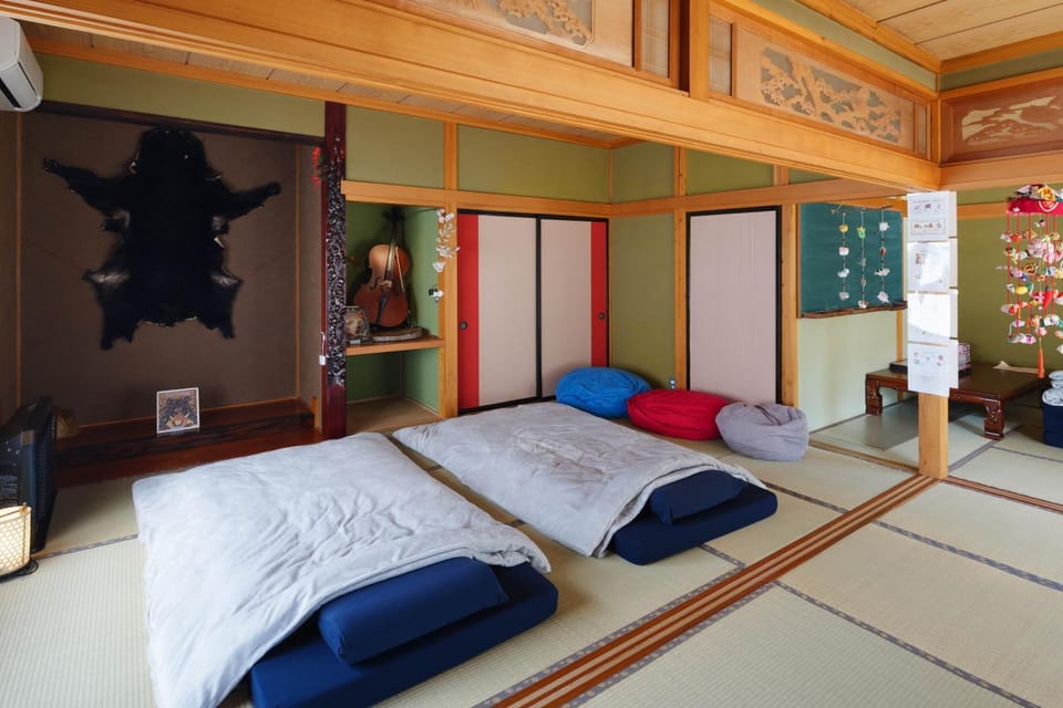 Living room, Bedroom