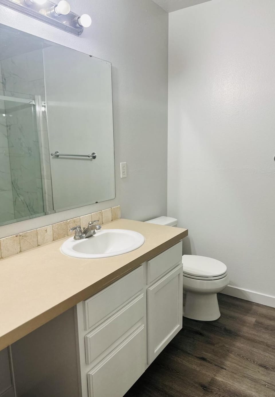 Large, Cozy Home, 10 min to Boise! House in Meridian