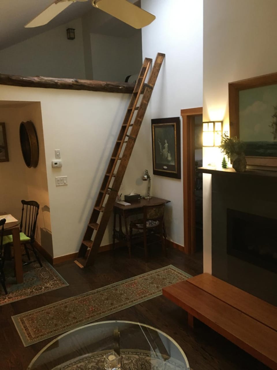Zen vacation in old historic Marblehead Apartment in Marblehead