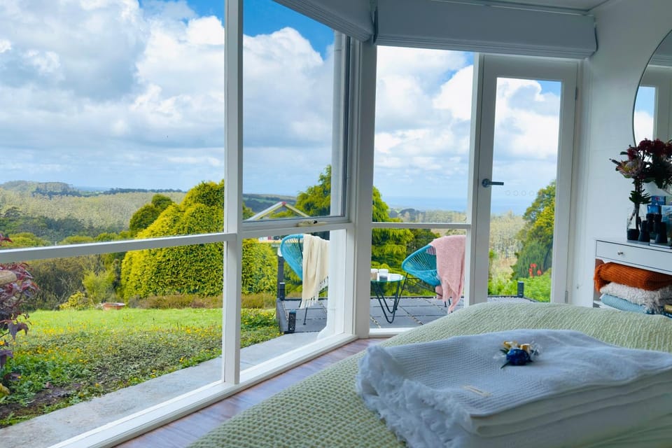 Bed, View (from property/room), Bedroom, Sea view, towels