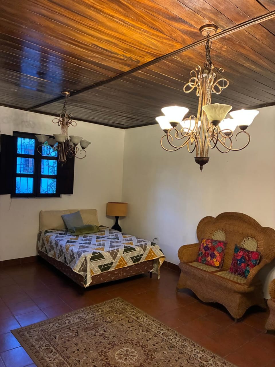 Raudez house , house with 24-hour security House in Antigua Guatemala